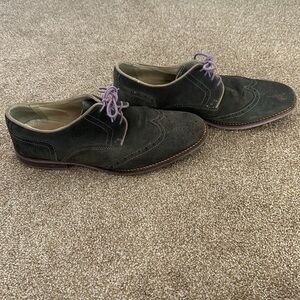 Size 10.5 Joenneth Cole New York dress shoes